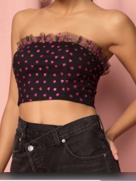 superdown Tops - Superdown Black Pink Glitter Heart Mesh Ruffle Strapless Tube Crop Top L NWT